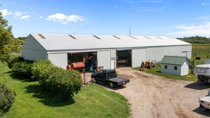Property Photo: 39525 N Delany Road IL 60083