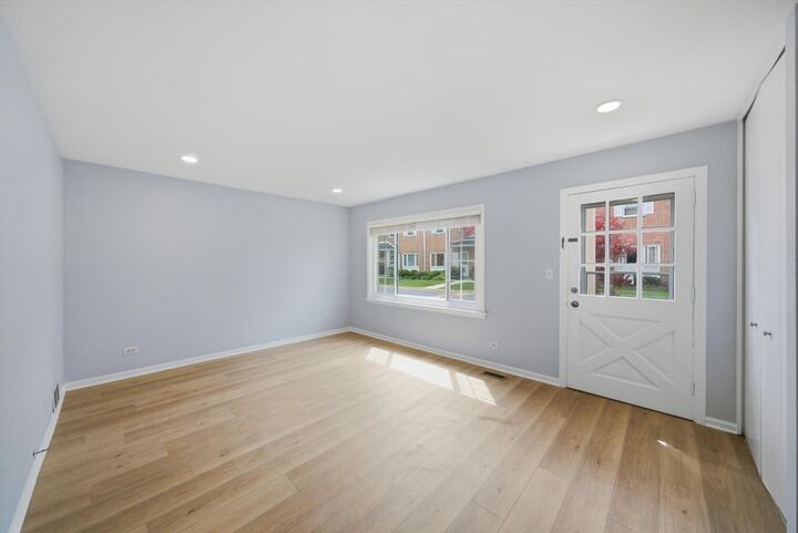 Property Photo: 2138 Rugen Road A IL 60026