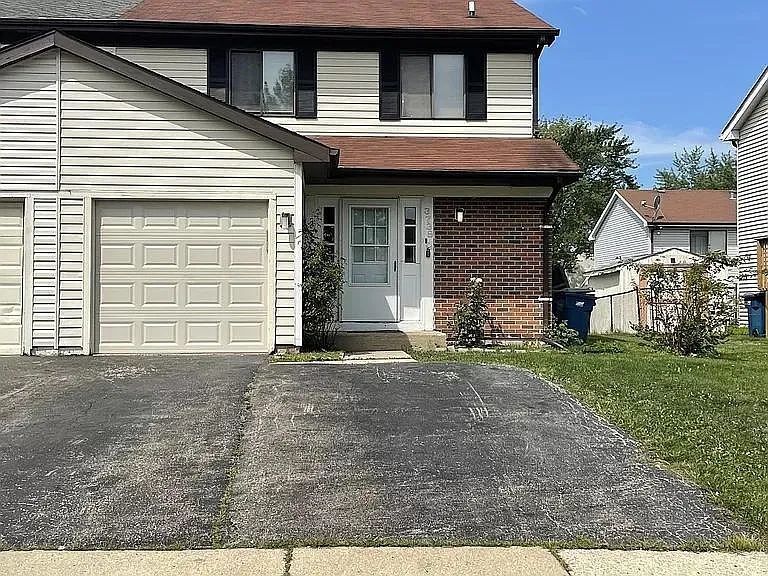 Property Photo:  3738 Dory Circle E  IL 60133 