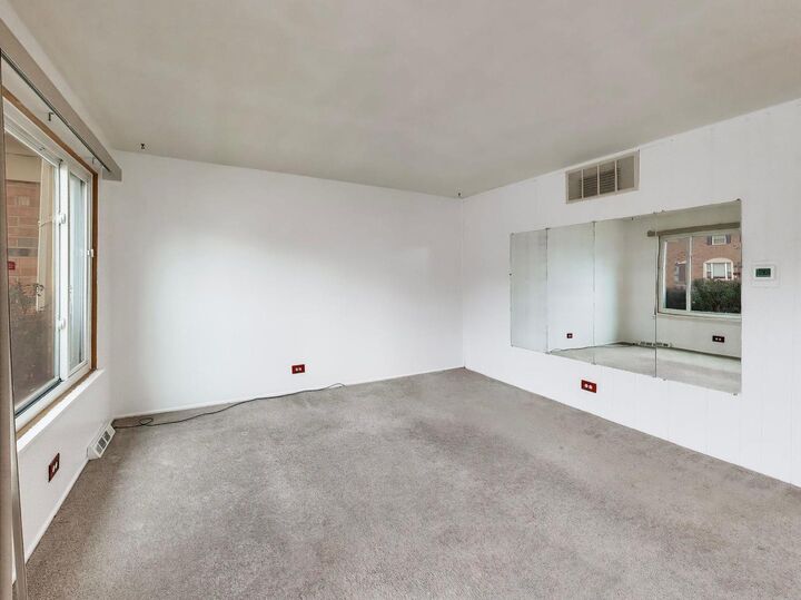 Property Photo:  2093 Euclid Court  IL 60471 