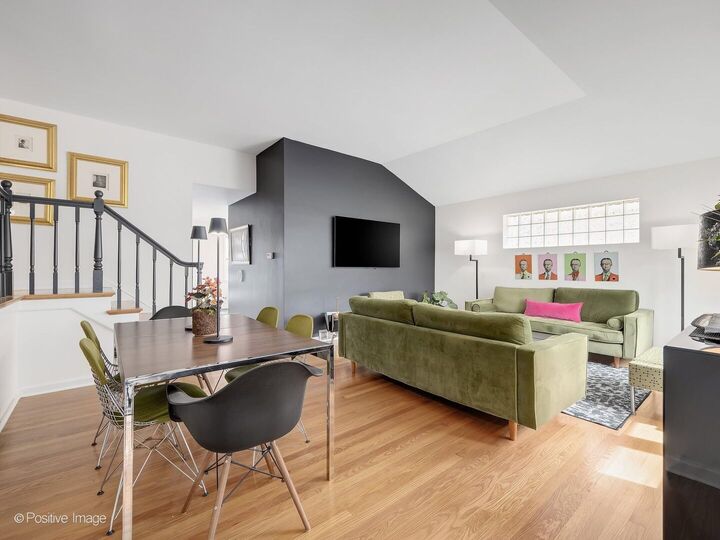 Property Photo: 1401 Forest Road IL 60526