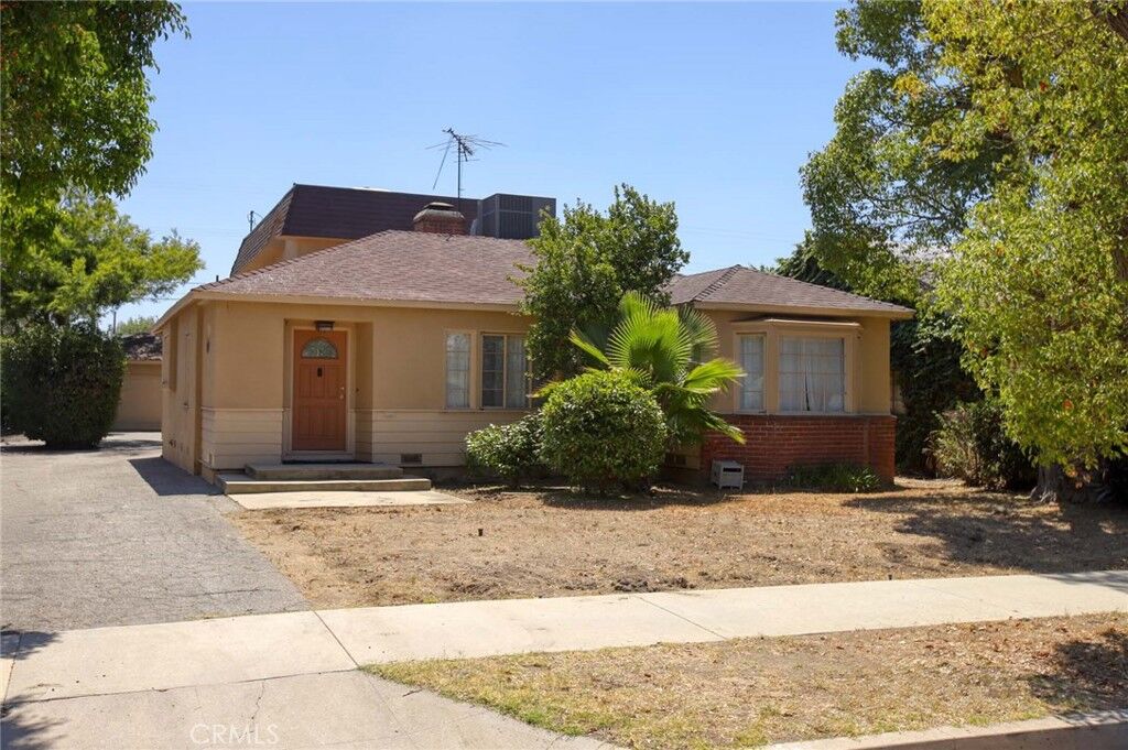 Property Photo:  6248 Ben Avenue  CA 91606 