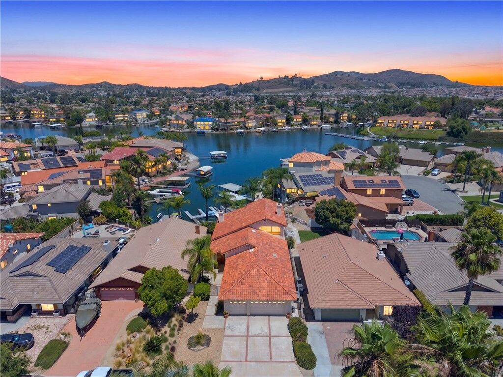 Property Photo:  24140 Cruise Circle  CA 92587 
