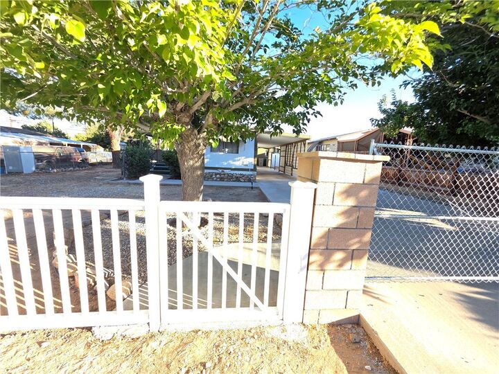 Property Photo: 19053 Monterey CA 92345
