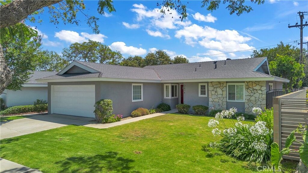 Property Photo: 2874 N Heather Road CA 90815