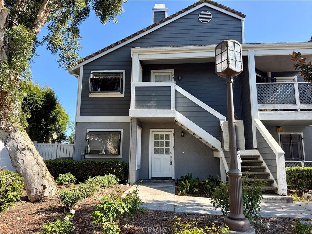 Property Photo:  60 Coventry  CA 92656 