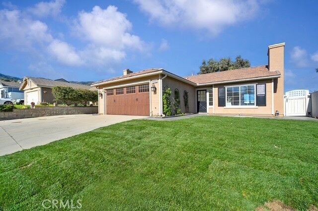 Property Photo: 27551 Eastwind CA 92883