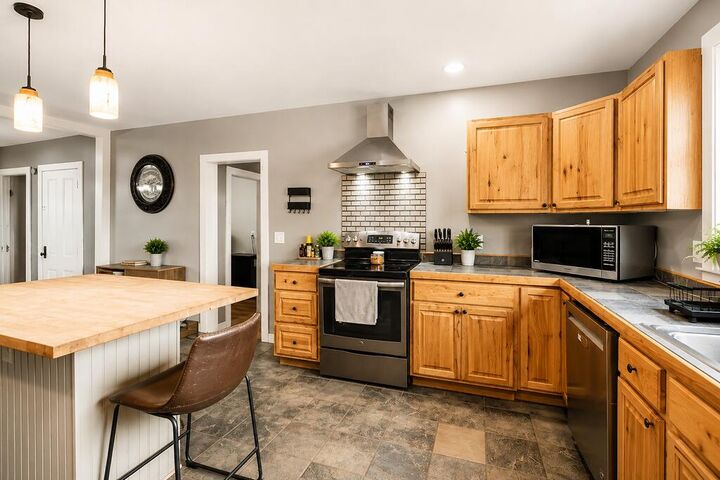 Property Photo:  16 Park Street  ME 04950 
