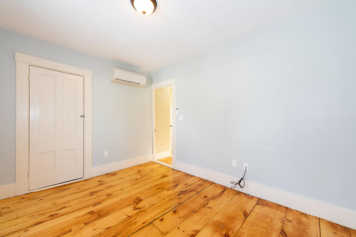 Property Photo:  27 School Street B  ME 03901 