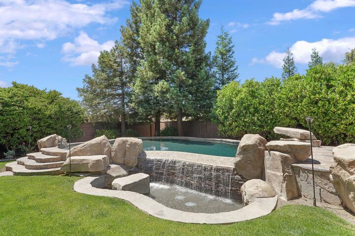 Property Photo: 5554 Saint Andrews Drive CA 95219