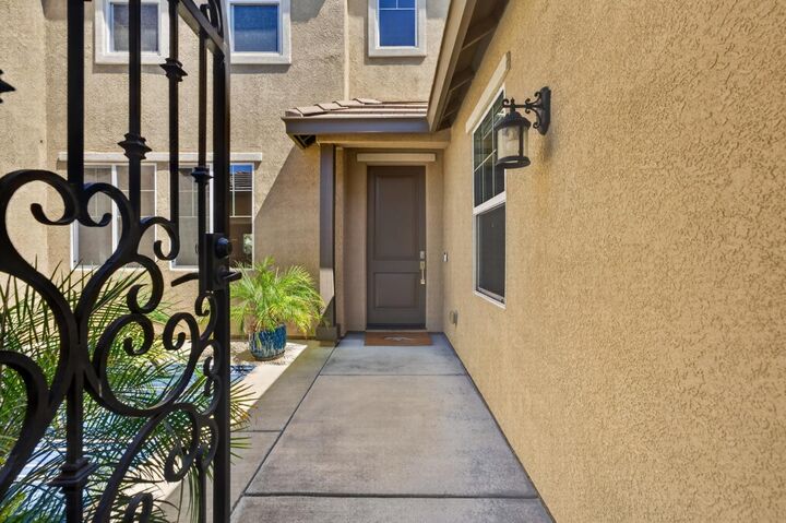 Property Photo:  4340 Majestic Prince Way  CA 95747 