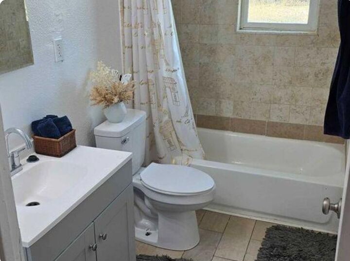 Property Photo:  2589 Altos Avenue  CA 95815 