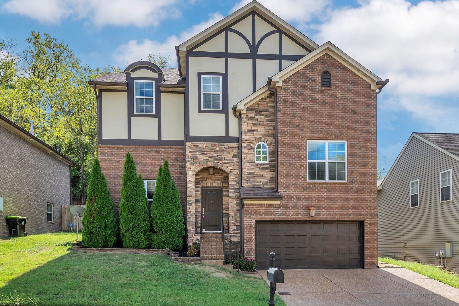 Property Photo:  1736 Haleys Hope Ct  TN 37209 