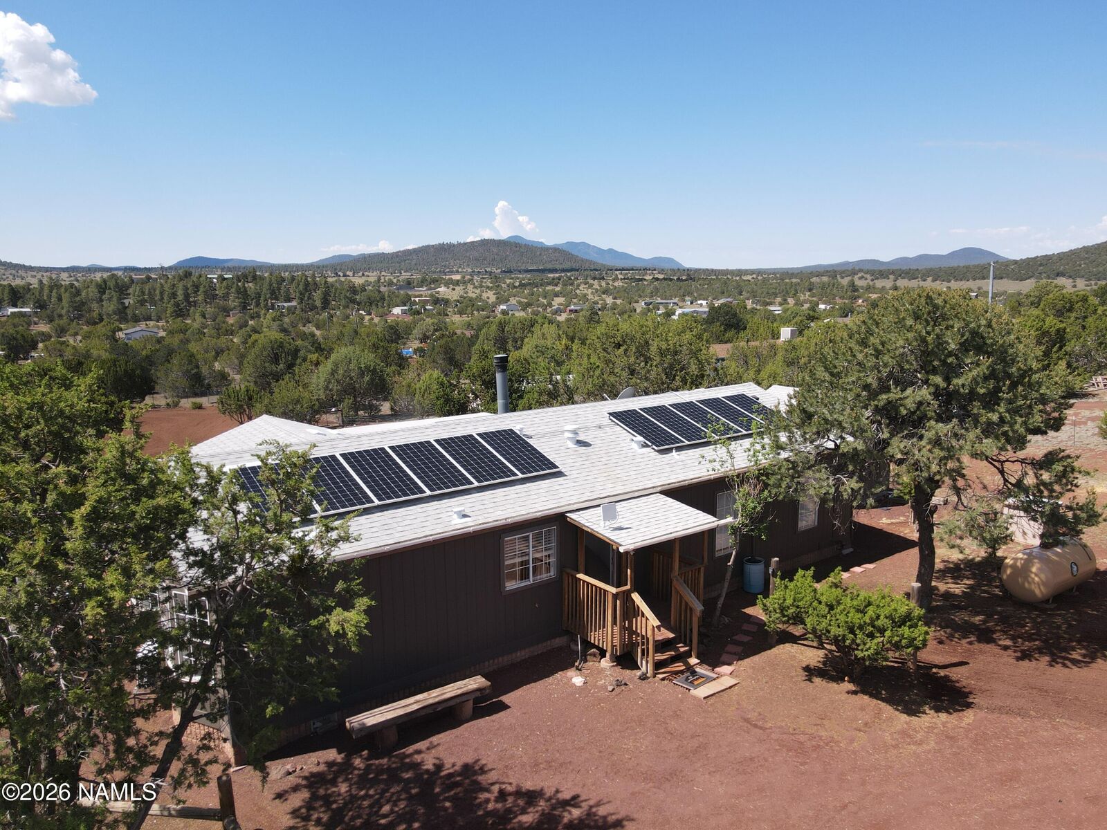 Property Photo:  1856 E Whitehall Drive  AZ 86046 
