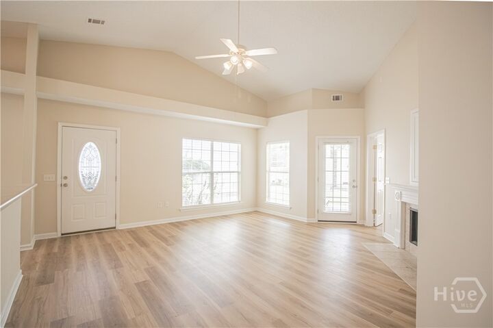 Property Photo:  116 Slate Circle  GA 31419 