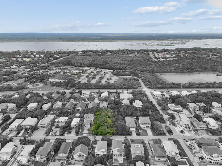 Property Photo: 5139 Medoras Avenue FL 32080