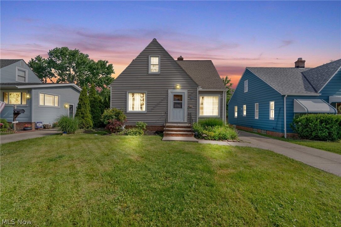 Property Photo:  3114 Torrington Avenue  OH 44134 