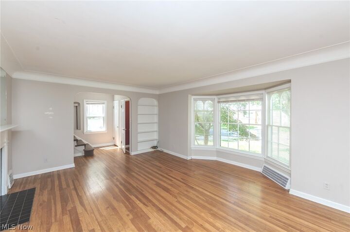 Property Photo:  4218 Bushnell Road  OH 44118 