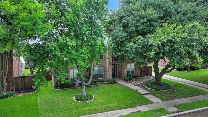 Photo de la propriété: 402 Montclair Drive TX 75013