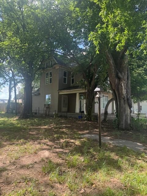 Property Photo: 222 S Oklahoma Avenue OK 74801