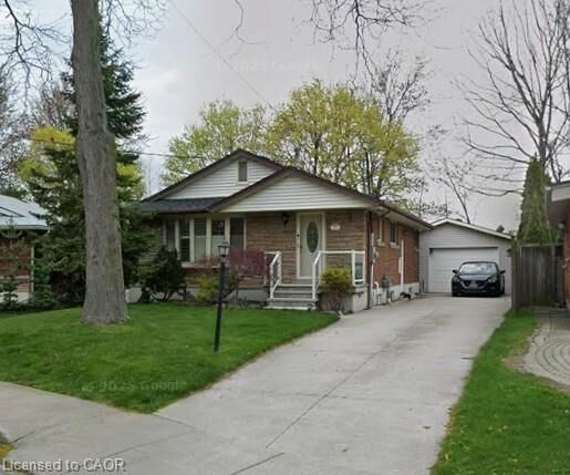 Property Photo: 67 Briarwood Crescent ON L9C 4C3