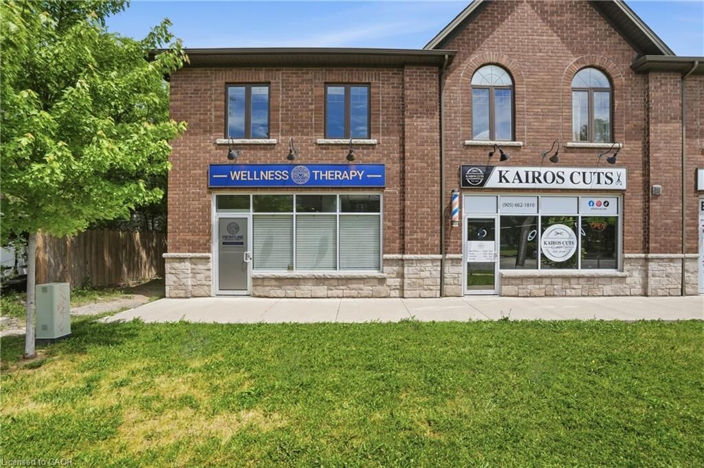 Property Photo:  144 King Street W 2  ON L8G 0A9 