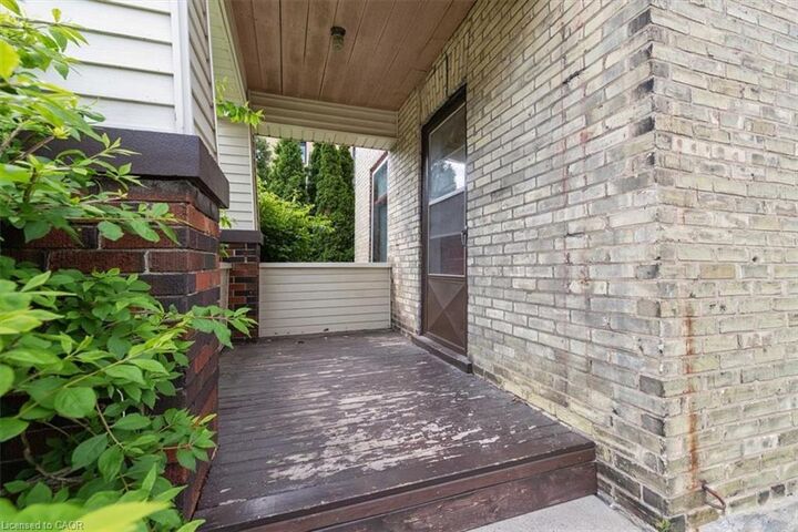 Property Photo: 427 Duke Street W ON N2H 3Y6