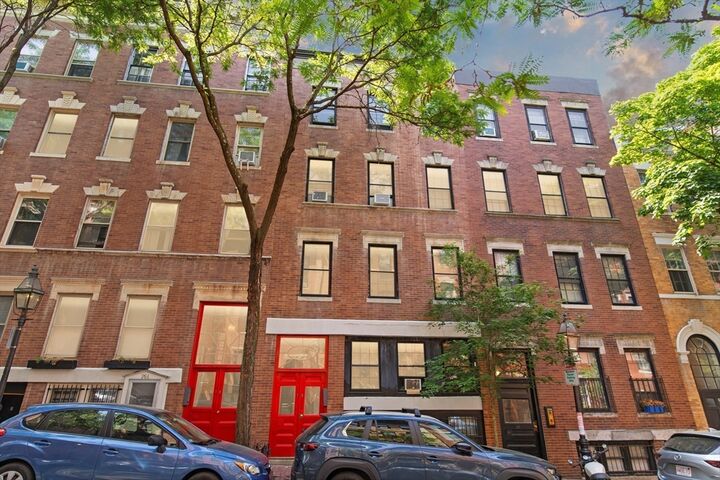 Property Photo: 78 Phillips St 3 MA 02114