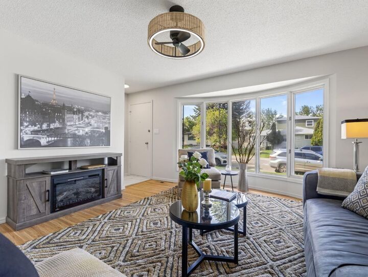 Property Photo: 847 Raynard Crescent SE AB T2A 1X6