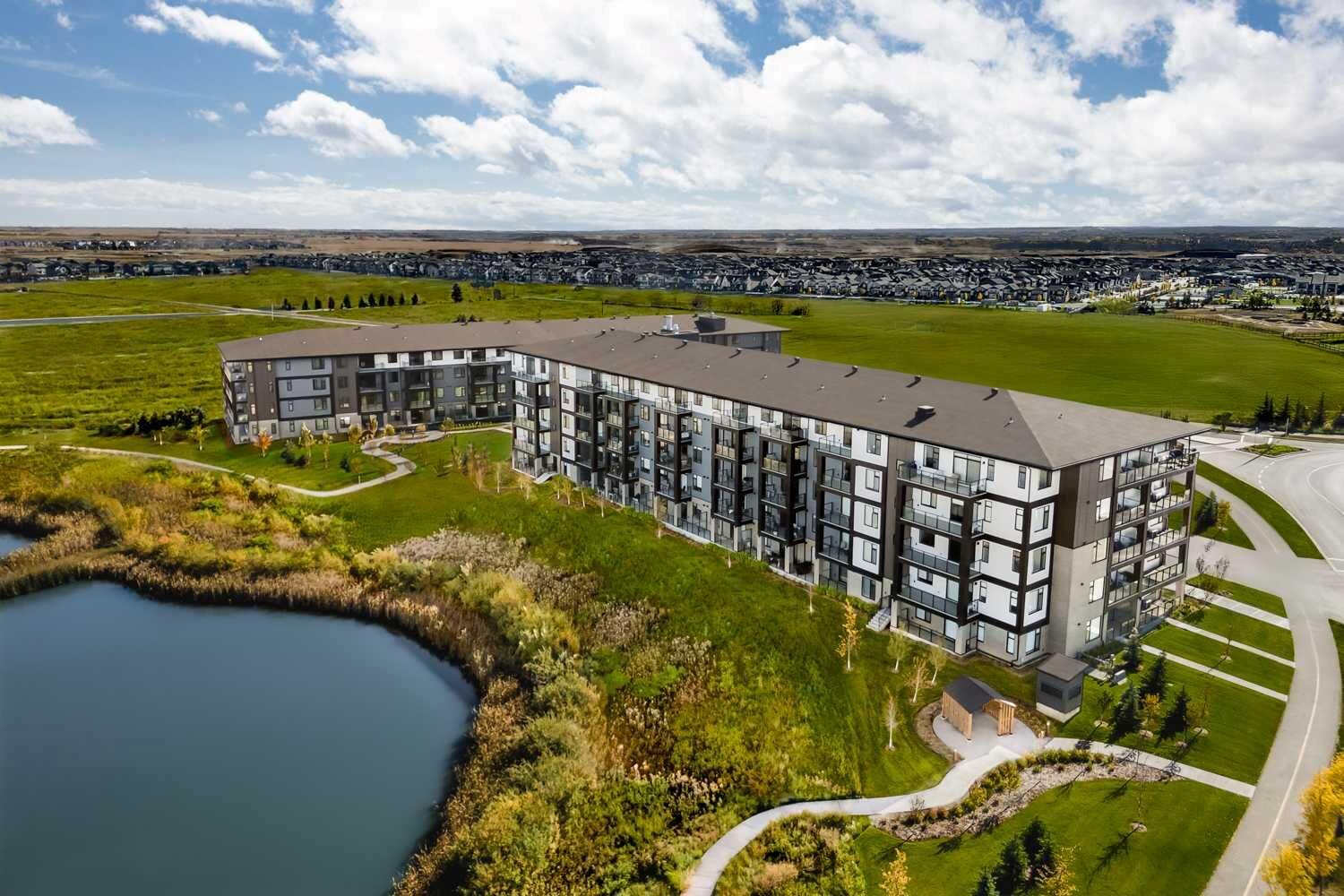 Property Photo:  3700 Seton Avenue SE 3209  AB T3M 4J1 