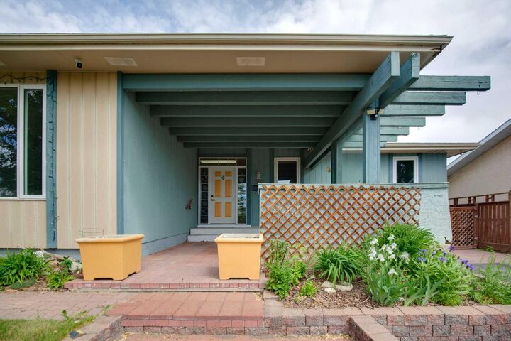 Property Photo: 328 Norseman Road NW AB T2K 5M5