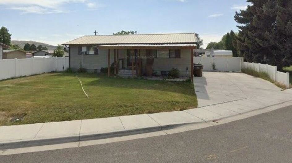Property Photo: 4649 Targhee Pl ID 83202