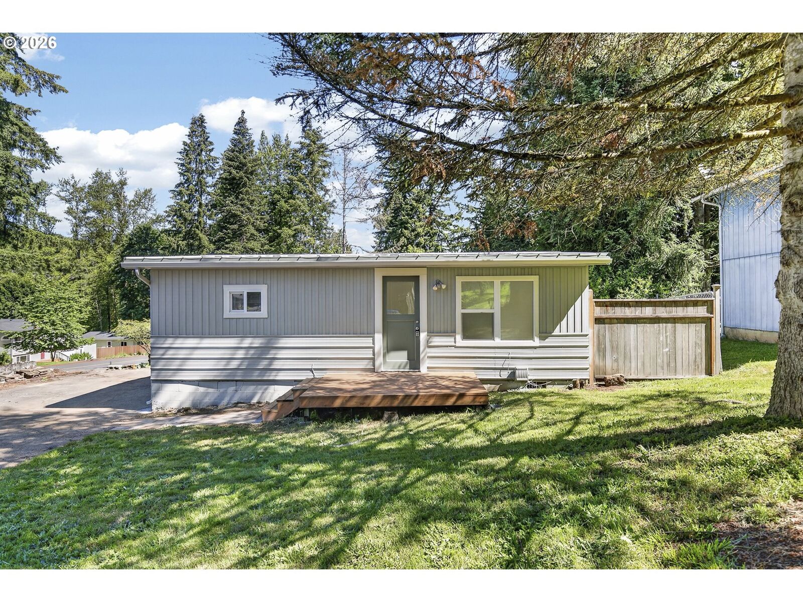 Property Photo:  101 Gatewood Dr  WA 98626 