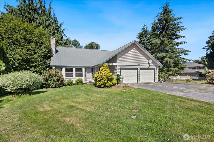 Property Photo: 9509 150th Street SE WA 98296