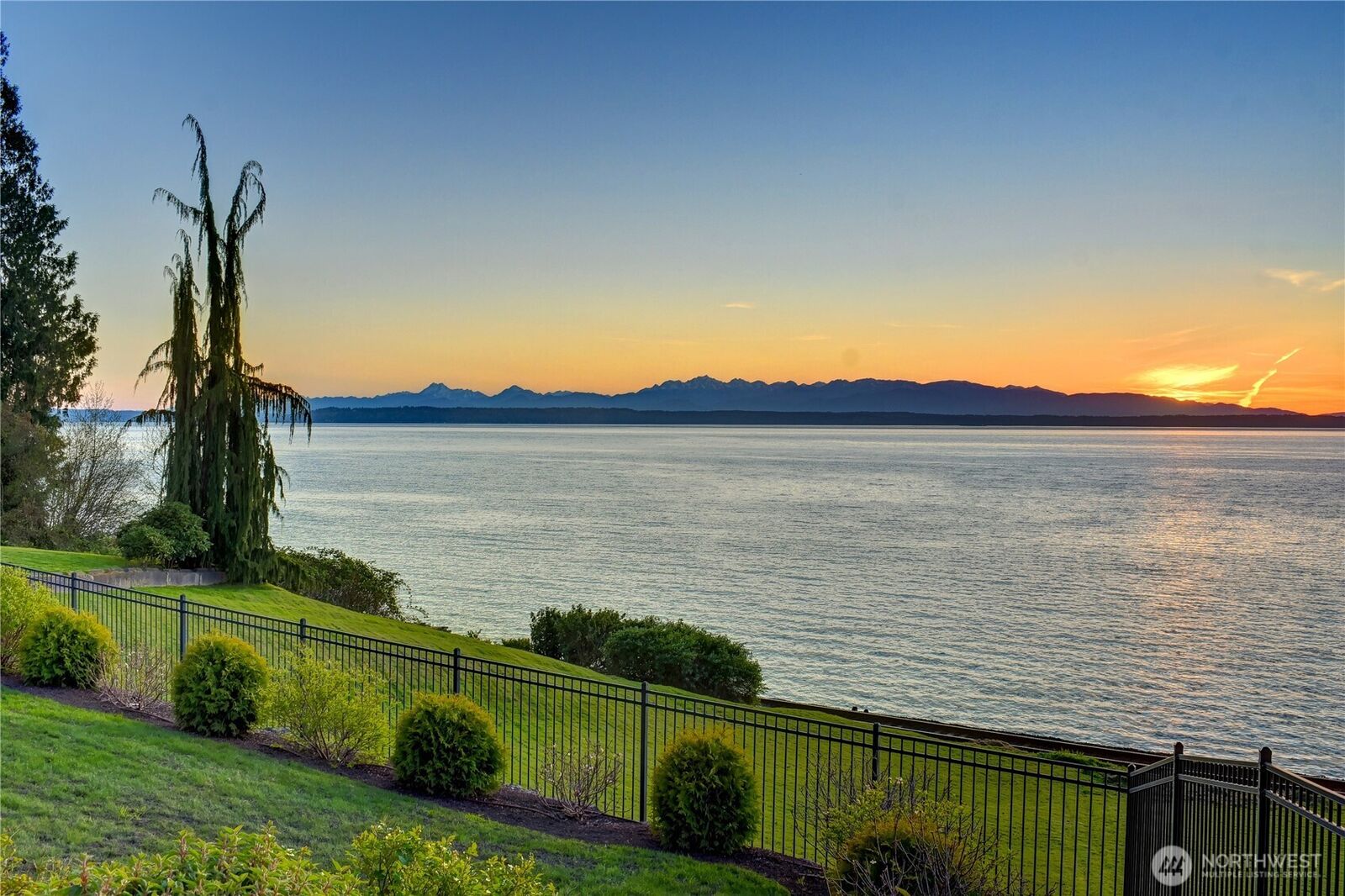 Property Photo: 16404 75th Place W WA 98026