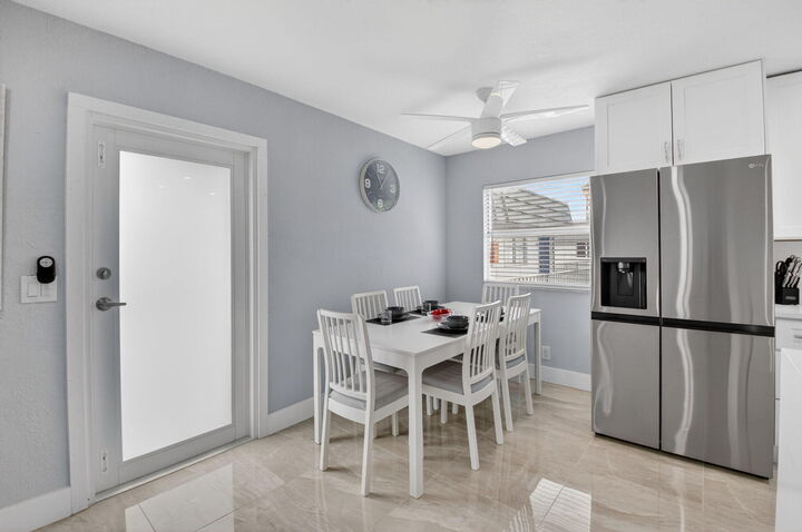 Property Photo:  321 Saxony Trail G  FL 33446 