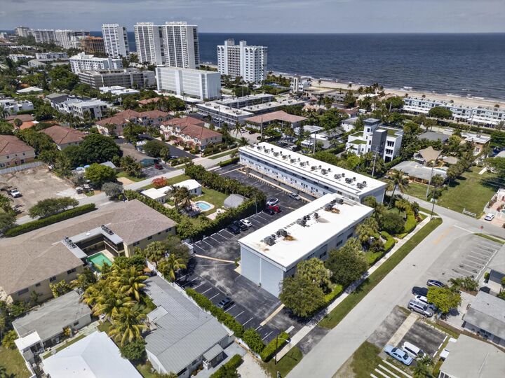 Property Photo: 505 NE 20th Avenue 209 FL 33441