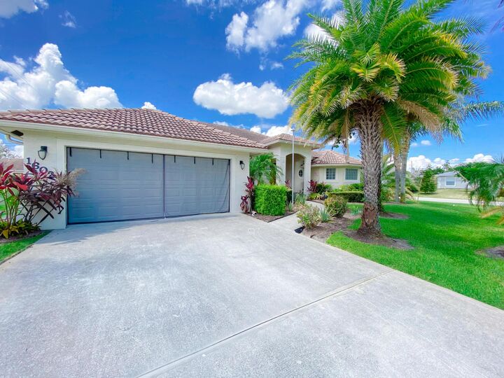 Property Photo:  1602 SW Cefalu Circle  FL 34953 