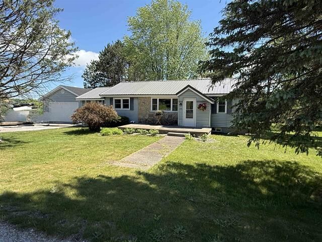 Property Photo:  3586 E Long Lake Road  MI 49685 