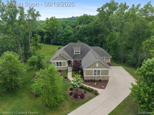 Property Photo:  34225 Thornbrook Drive  MI 48335 