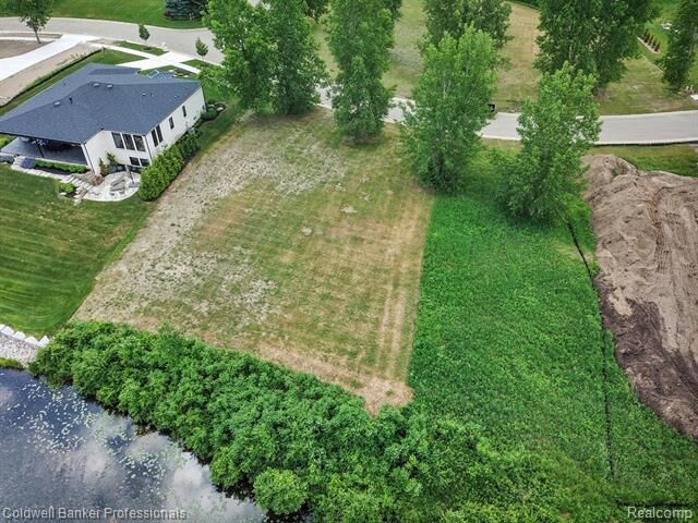 Property Photo:  1932 Sandy Shores Drive  MI 48371 