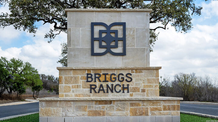 Property Photo: 4213 Mountain Ash TX 78245