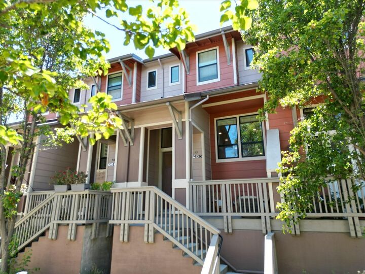 Property Photo:  4245 Rickeys Way D  CA 94306 