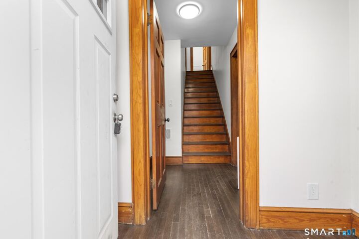 Property Photo:  37 Byrneside Avenue  CT 06704 