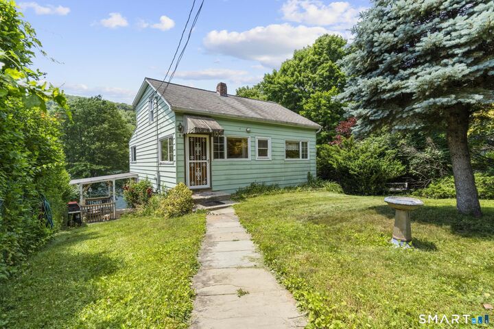 Property Photo:  9 Lavelle Avenue  CT 06812 