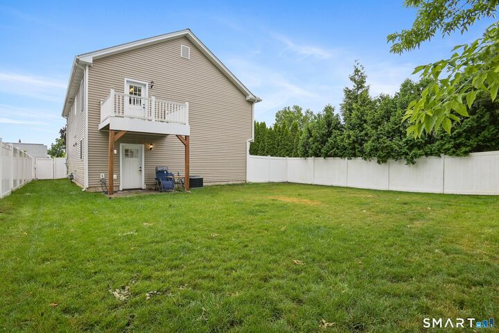Property Photo:  108 Dudley Street  CT 06053 