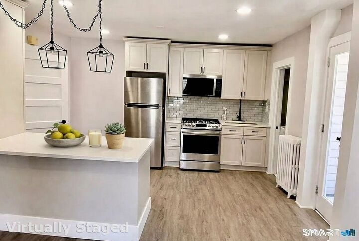 Property Photo: 178 Parker Street CT 06040
