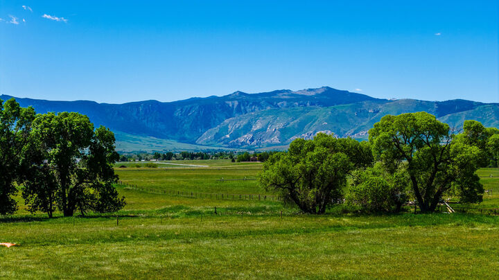 Property Photo: 70 Metz Road WY 82801