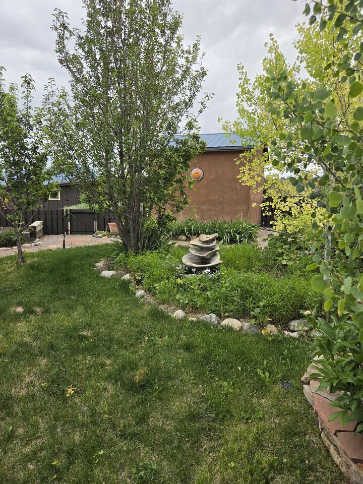 Property Photo:  187 Los Rios Road  NM 87513 