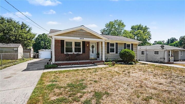 Property Photo:  2319 Glenhaven Drive  NC 27406 